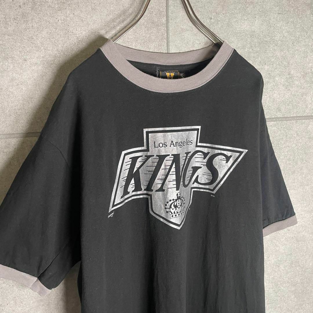 VINTAGE(ヴィンテージ)の[古着]ビンテージ　半袖　リンガーTシャツ　ロサンゼルス・キングス　USA製 メンズのトップス(Tシャツ/カットソー(半袖/袖なし))の商品写真