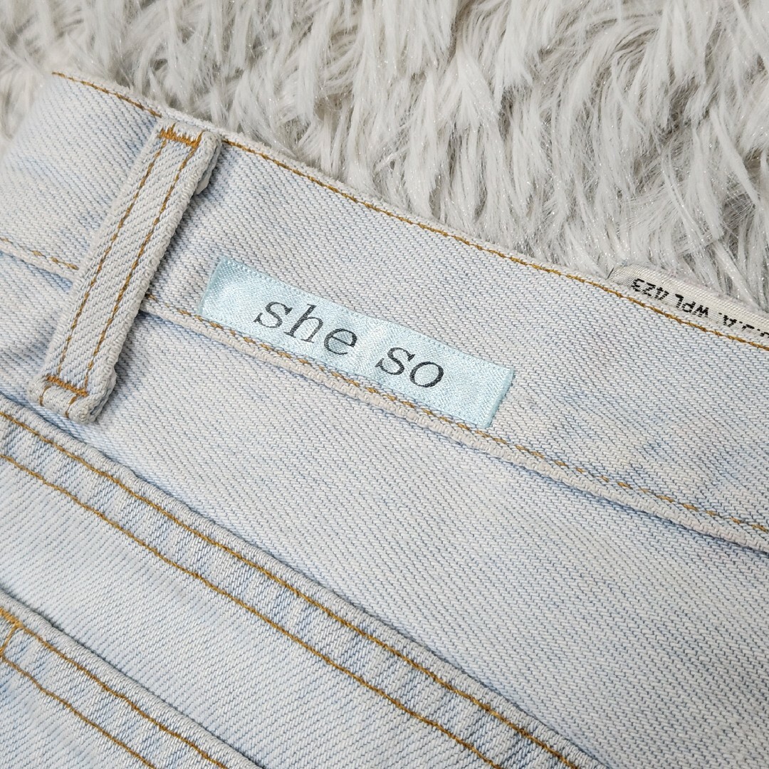 Levi's(リーバイス)の【希少✨ 一点物】  “she so” 米国製 LEVI'S 501xx ハード レディースのパンツ(デニム/ジーンズ)の商品写真