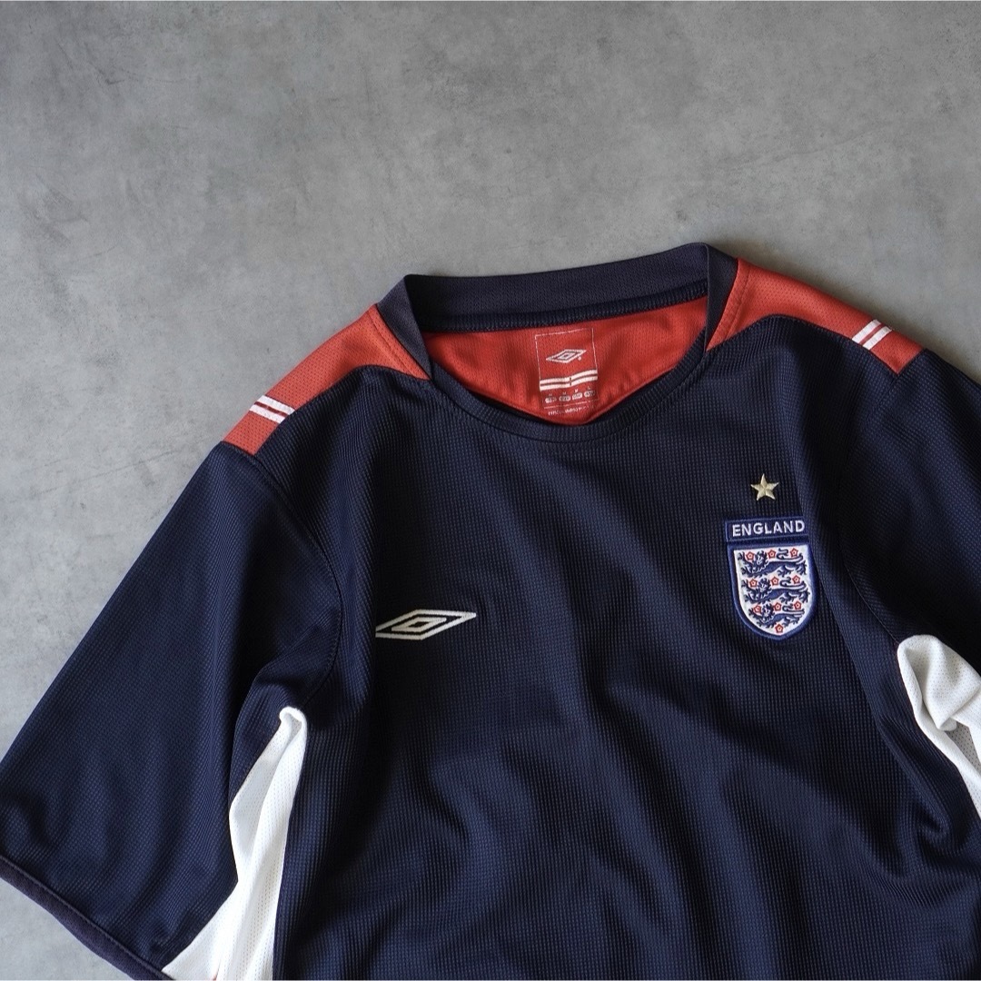 UMBRO(アンブロ)の00s UMBRO イングランド代表 ユニフォーム Tシャツ メンズのトップス(Tシャツ/カットソー(半袖/袖なし))の商品写真