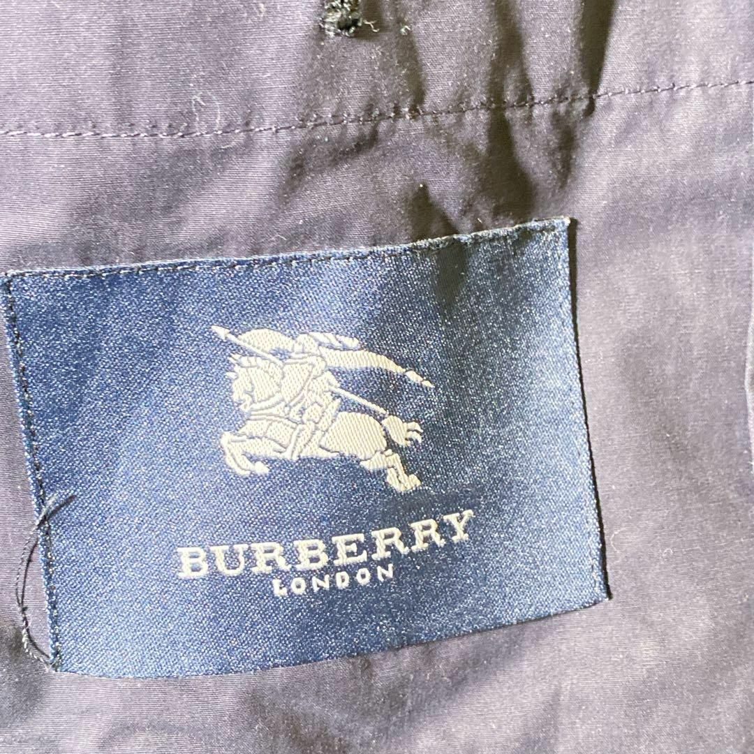 BURBERRY(バーバリー)のバーバリーロンドン スウィングトップ　ブルゾン　ナイロンジャケット　紺　メンズ メンズのジャケット/アウター(ナイロンジャケット)の商品写真