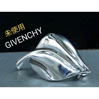 GIVENCHY - ◆GIVENCHY ブローチ　リーフ　No.815