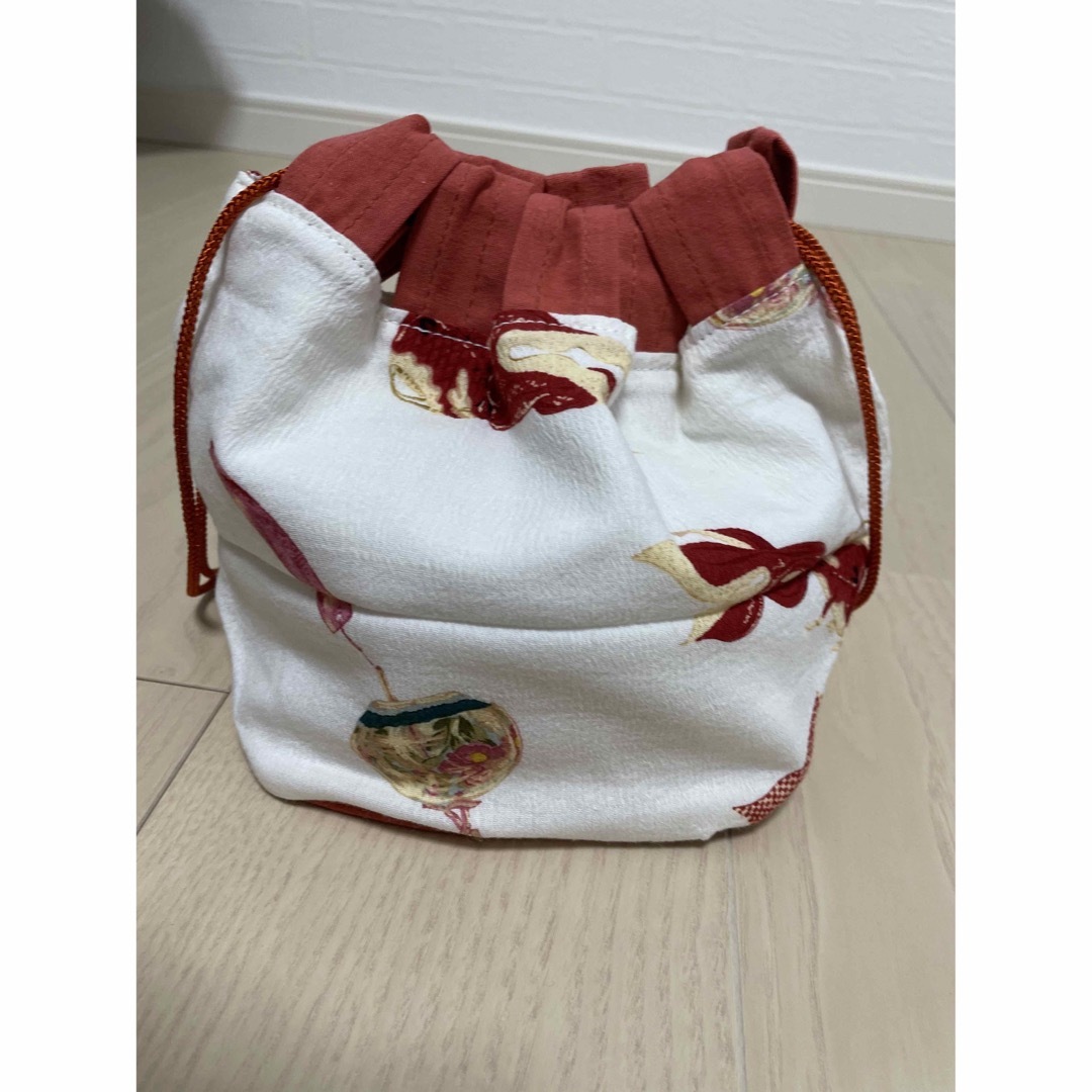 PINK HOUSE(ピンクハウス)の☆未使用　ピンクハウス  金魚　風鈴　巾着 レディースのバッグ(その他)の商品写真