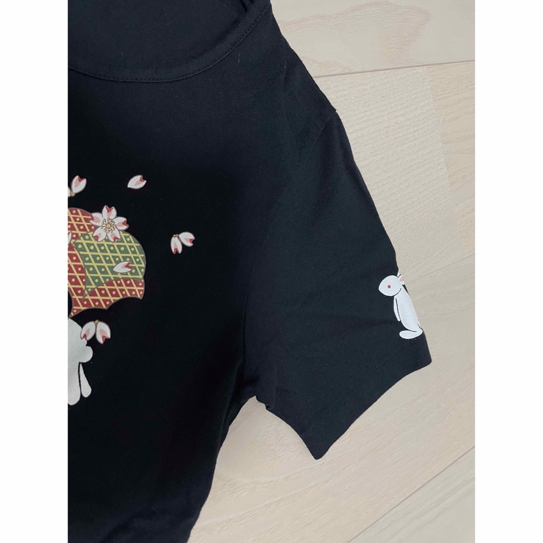 PINK HOUSE(ピンクハウス)の☆美品　ピンクハウス  うさき　桜　Tシャツ　黒　日本製 レディースのトップス(Tシャツ(半袖/袖なし))の商品写真