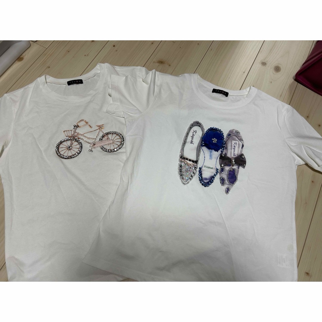Joie (ファッション)(ジョア)の新品２枚セット！韓国系キラキラビジューTシャツ レディースのトップス(Tシャツ(半袖/袖なし))の商品写真