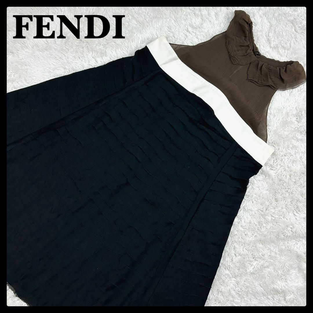 FENDI(フェンディ)のフェンディ FENDI☆マルチカラー シルク膝丈ワンピース FD6223 レディースのワンピース(ひざ丈ワンピース)の商品写真