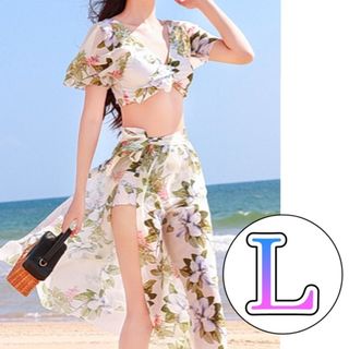 【パレオ付き】水着　セパレート　白　花柄　ホワイト　ハイウエスト　体形カバー　(水着)