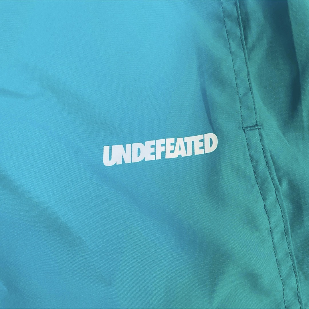 UNDEFEATED(アンディフィーテッド)のUndefeated アンディフィーテッド ショートパンツ ハーフパンツ 水着 メンズのパンツ(ショートパンツ)の商品写真