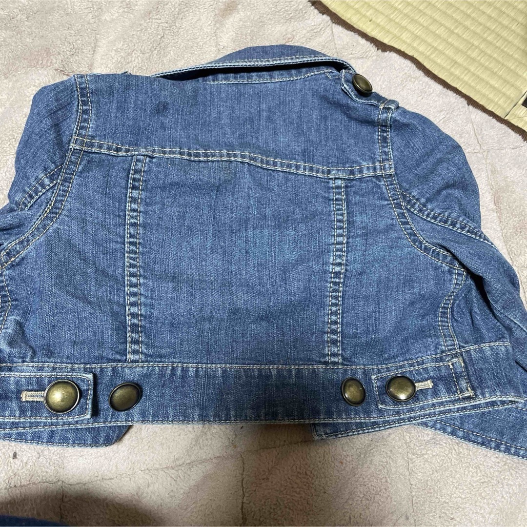 BeBe(ベベ)のBeBe100センチ  デニムジャケット キッズ/ベビー/マタニティのキッズ服女の子用(90cm~)(ジャケット/上着)の商品写真