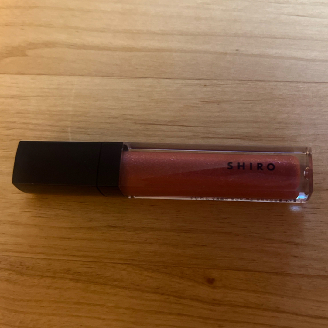 shiro(シロ)のSHIRO ジンジャーリップバター　9C10 コスメ/美容のベースメイク/化粧品(リップグロス)の商品写真