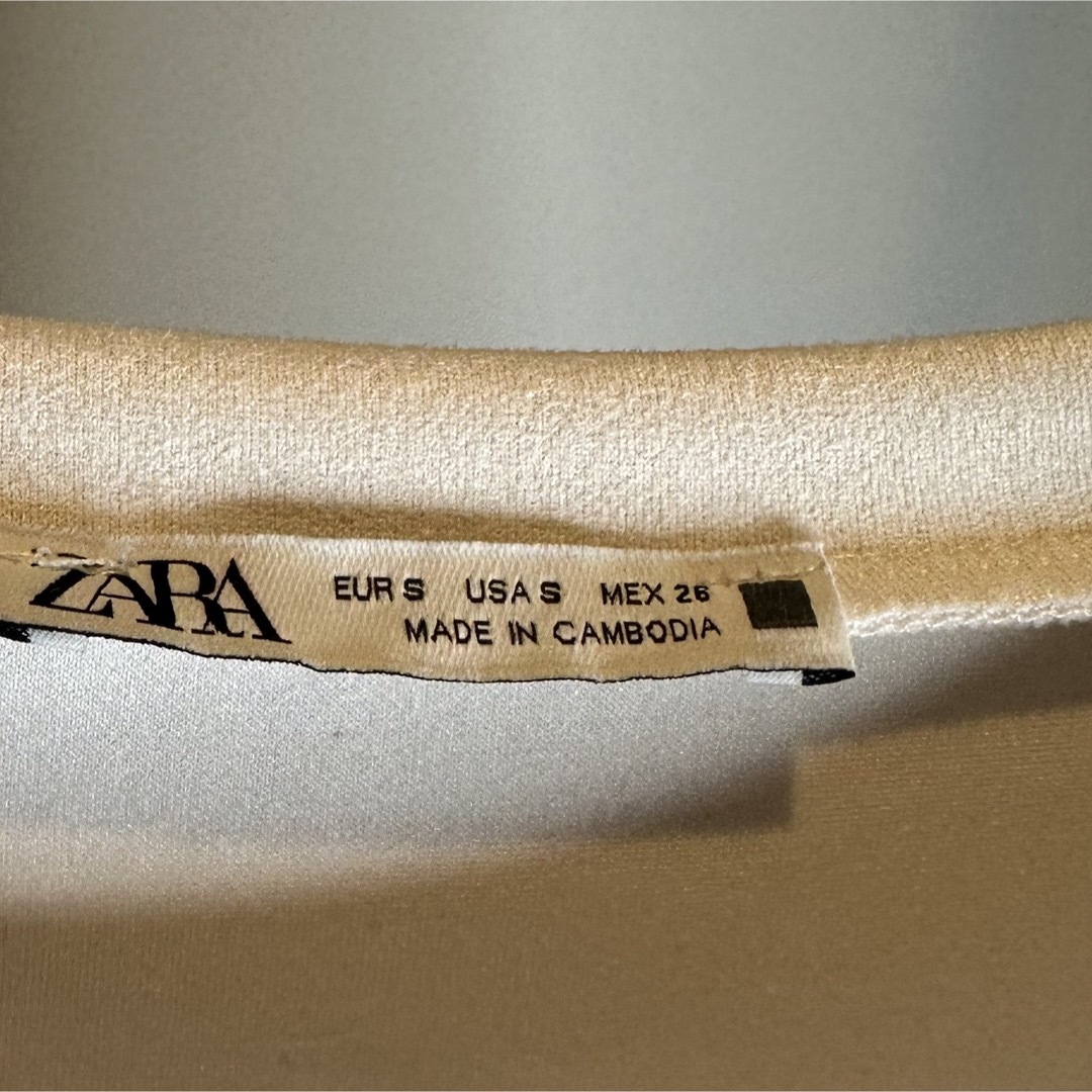 ZARA(ザラ)のZARA ライトストーン フェイクスエード ワンピース レディースのワンピース(ひざ丈ワンピース)の商品写真