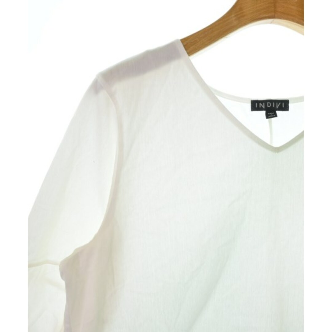 INDIVI(インディヴィ)のINDIVI インディヴィ Tシャツ・カットソー 38(M位) 白 【古着】【中古】 レディースのトップス(カットソー(半袖/袖なし))の商品写真