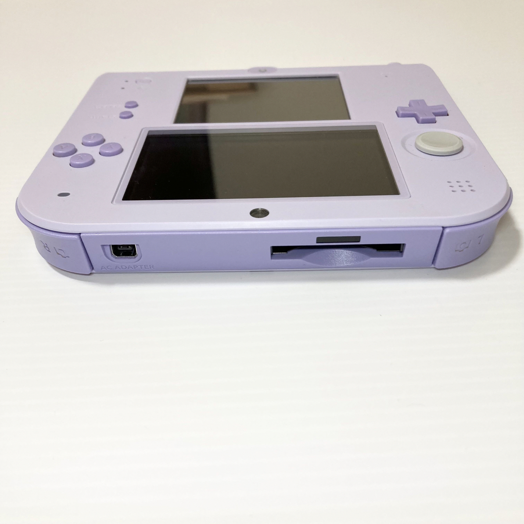 ニンテンドー2DS(ニンテンドー2DS)のニンテンドー　2DS ラベンダー 本体 エンタメ/ホビーのゲームソフト/ゲーム機本体(携帯用ゲーム機本体)の商品写真