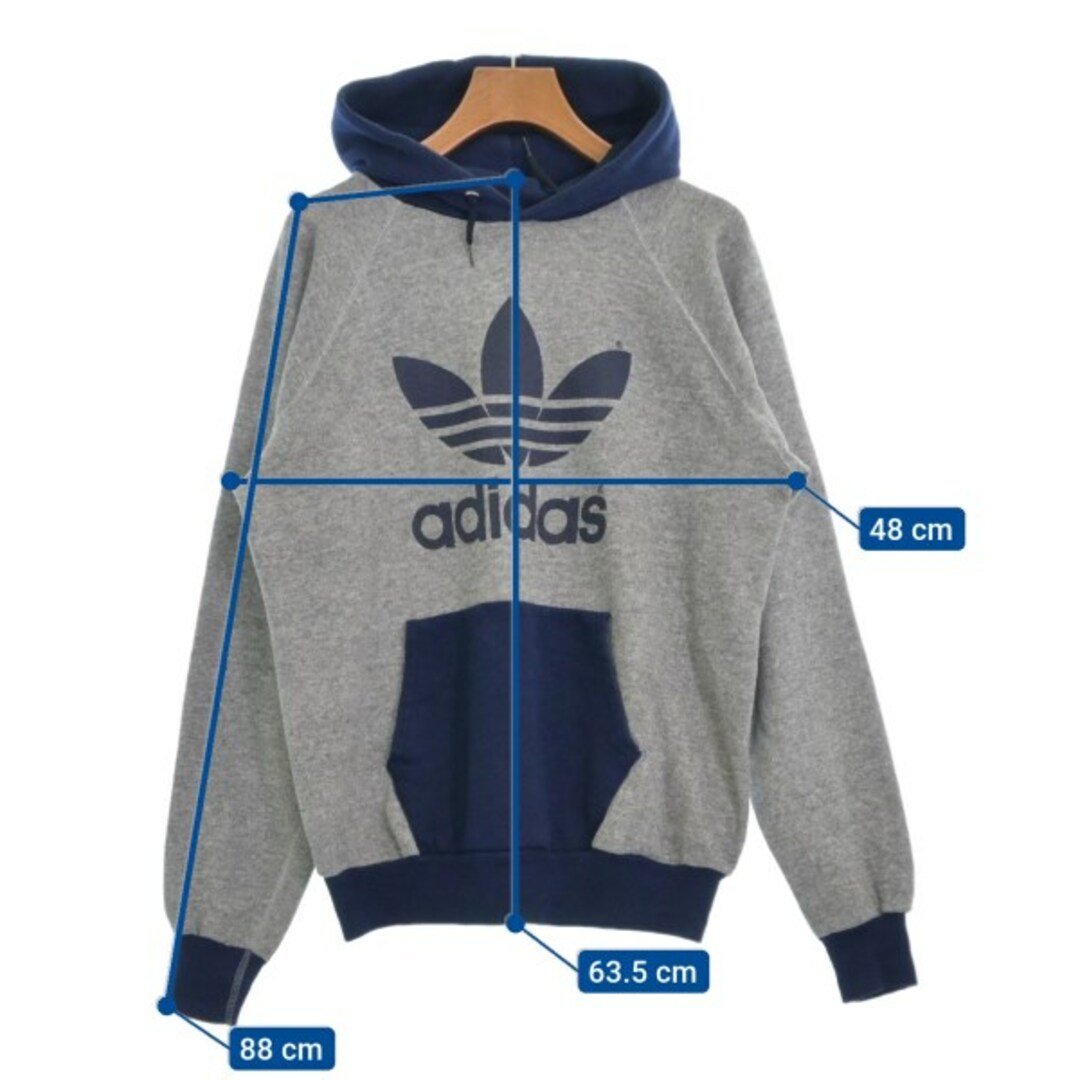 adidas(アディダス)のadidas アディダス パーカー L グレー 【古着】【中古】 メンズのトップス(パーカー)の商品写真