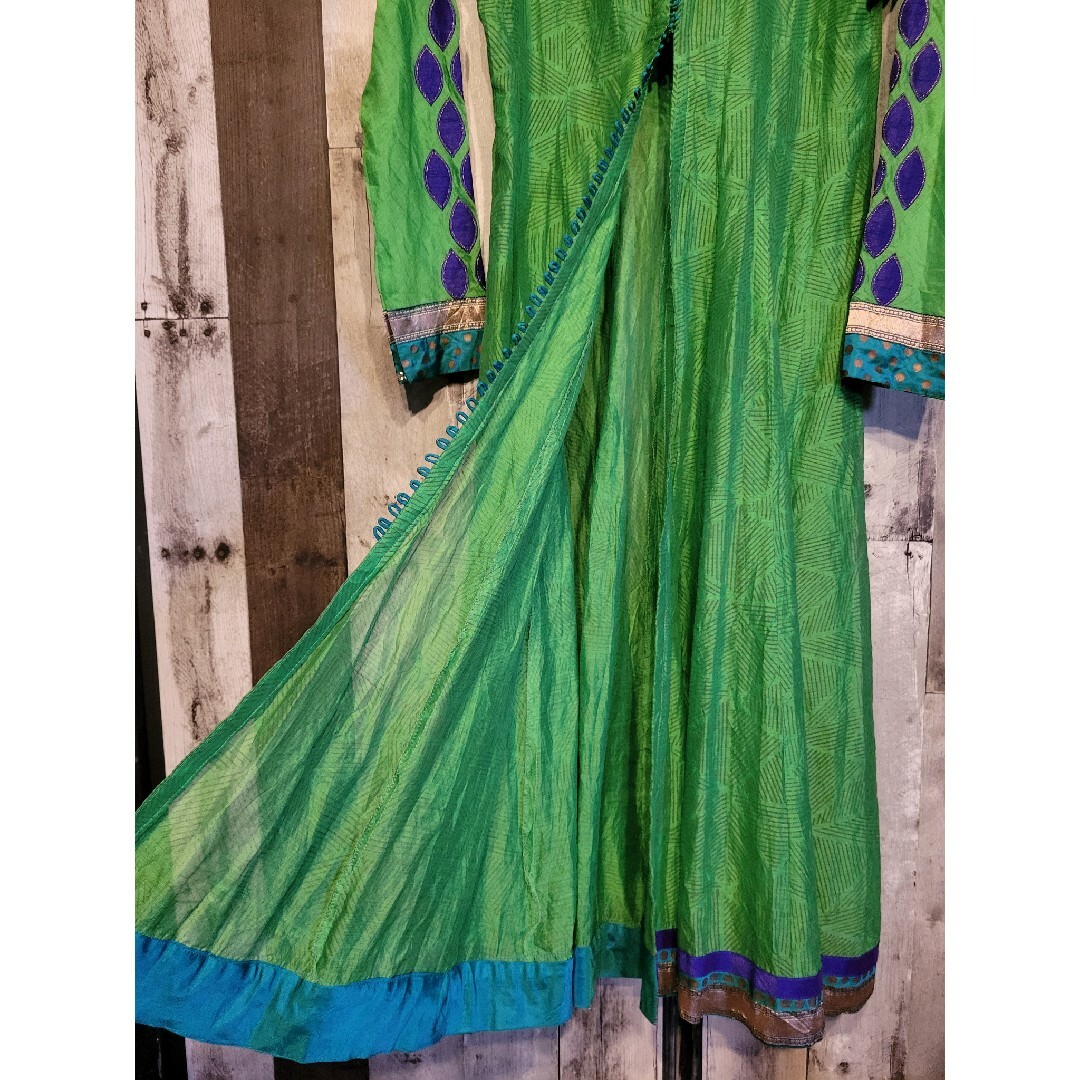インド製 民族衣装 レディースのワンピース(ロングワンピース/マキシワンピース)の商品写真