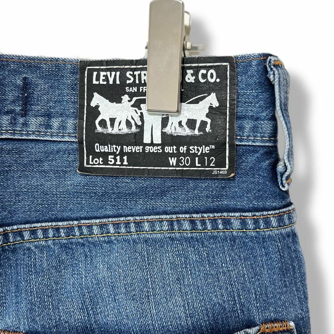 Levi's(リーバイス)のリーバイス 511 デニムハーフパンツ 古着 S ウォッシュ加工 ネイビーb67 メンズのパンツ(デニム/ジーンズ)の商品写真