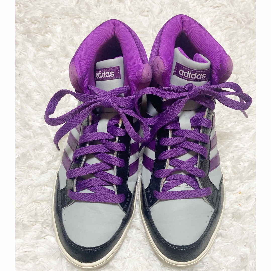 adidas(アディダス)のadidas⭐️アディダス⭐️スニーカー⭐️ハイカットスニーカー⭐️レディース レディースの靴/シューズ(スニーカー)の商品写真