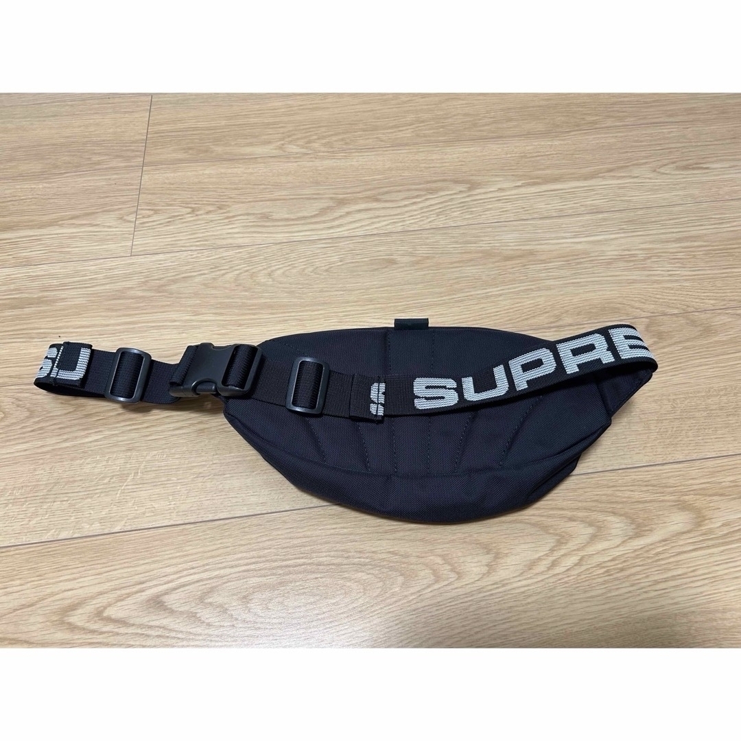 Supreme(シュプリーム)のsupreme waist bag メンズのバッグ(ショルダーバッグ)の商品写真