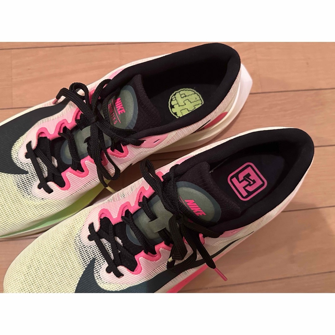 NIKE(ナイキ)のNIKE zoom fly 5 premium "駅伝パック" (31cm) メンズの靴/シューズ(スニーカー)の商品写真