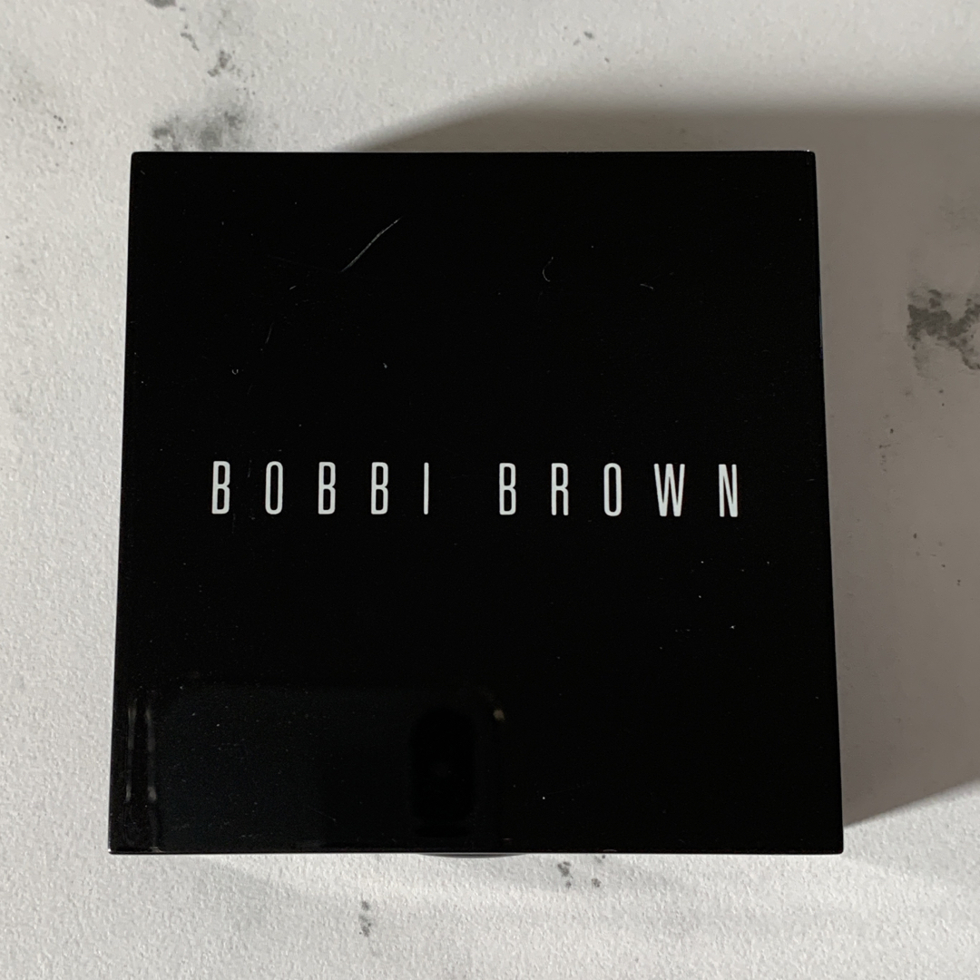 BOBBI BROWN(ボビイブラウン)のBOBBI BROWNアイシャドウ／フェイスパウダー コスメ/美容のベースメイク/化粧品(アイシャドウ)の商品写真