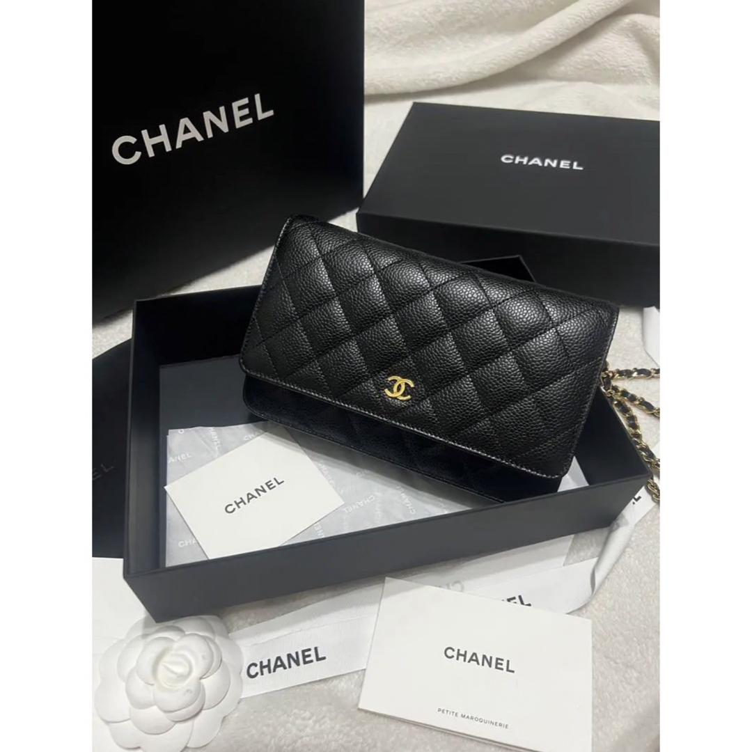 CHANEL(シャネル)のCHANEL シャネル　チェーンウォレット　キャビアスキン　マトラッセ　バッグ レディースのバッグ(トートバッグ)の商品写真