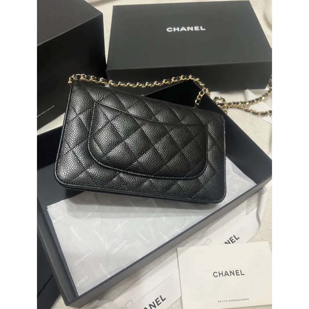 CHANEL(シャネル)のCHANEL シャネル　チェーンウォレット　キャビアスキン　マトラッセ　バッグ レディースのバッグ(トートバッグ)の商品写真