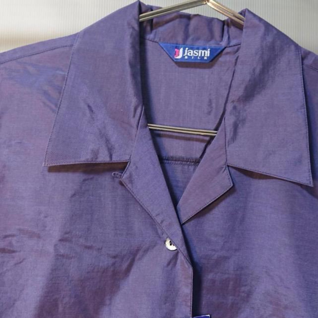 ⭐️未使用品⭐️jasmi silk　半袖オープンシャツ　パープル　レディース レディースのトップス(Tシャツ(半袖/袖なし))の商品写真