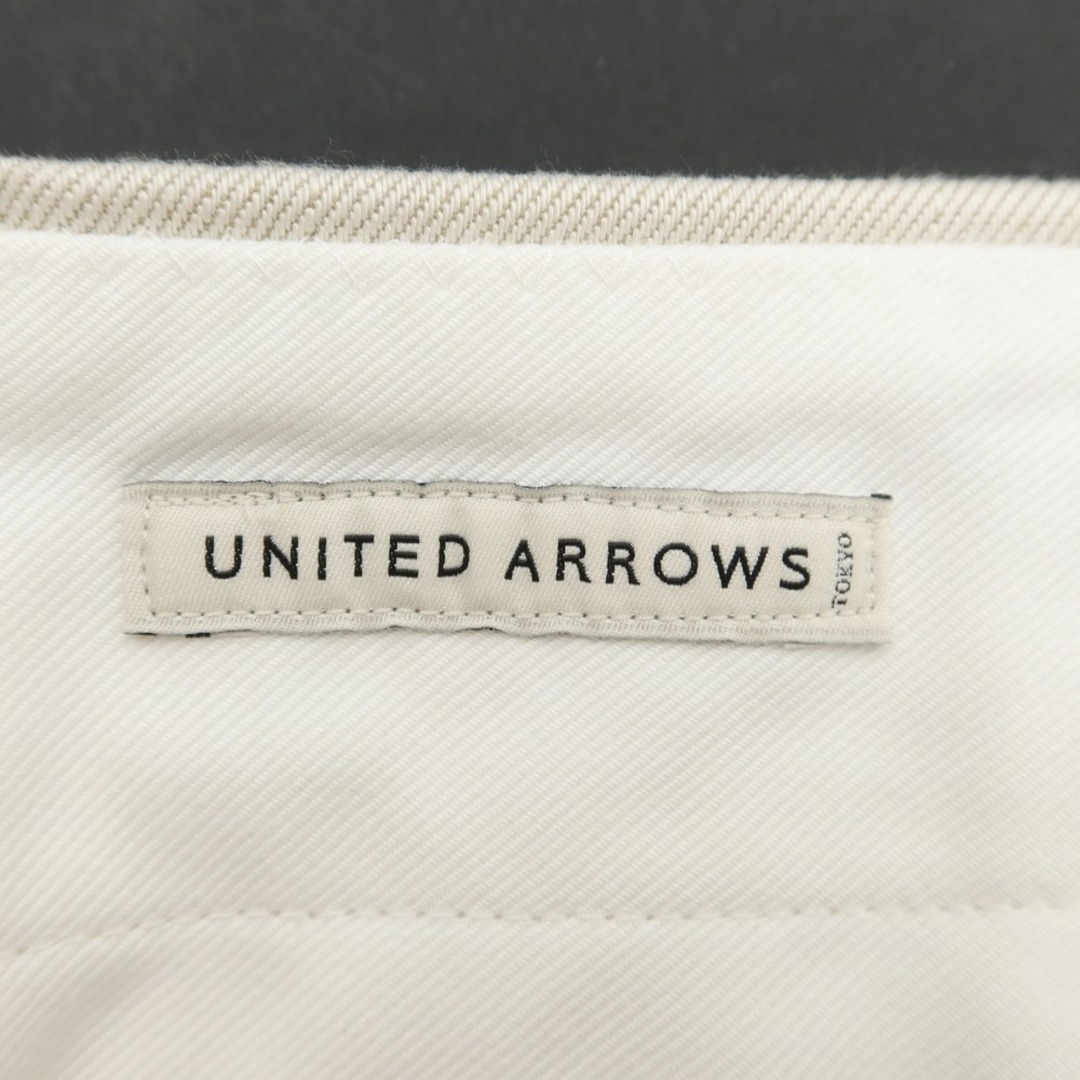 UNITED ARROWS(ユナイテッドアローズ)の【中古】ユナイテッドアローズ UNITED ARROWS ポリエステルコットン カジュアルスラックスパンツ ベージュ【サイズS】【メンズ】 メンズのパンツ(スラックス)の商品写真