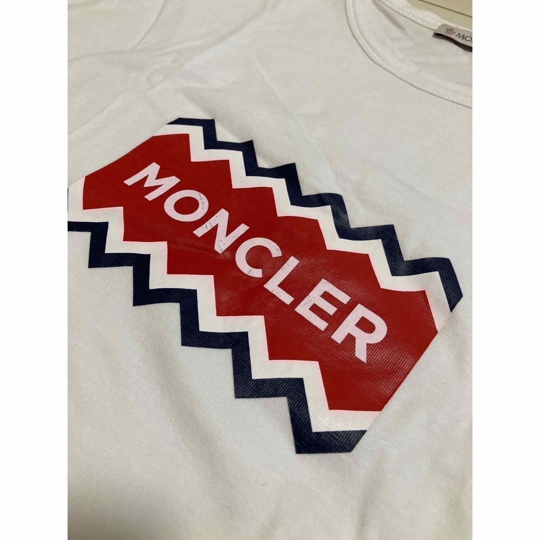 MONCLER(モンクレール)のクリーニング済 極美品 モンクレール フロントビックロゴ カットソー メンズのトップス(Tシャツ/カットソー(半袖/袖なし))の商品写真