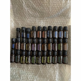 ドテラ(doTERRA)のドテラ　doTERRA　 エッシェンシャルオイル　アロマ　空き瓶　32本(エッセンシャルオイル（精油）)