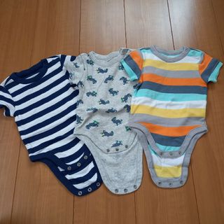 半袖ロンパース　3枚セット