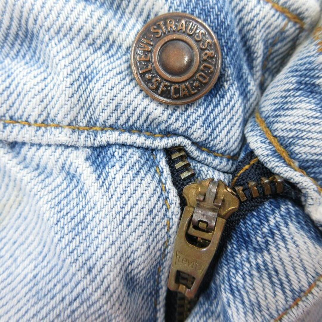 Levi's(リーバイス)のW32★古着 リーバイス Levis 550 ショート パンツ ショーツ メンズ 90年代 90s コットン 薄紺 ネイビー デニム 24may15 中古 ボトムス 短パン ショーパン ハーフ メンズのパンツ(ワークパンツ/カーゴパンツ)の商品写真