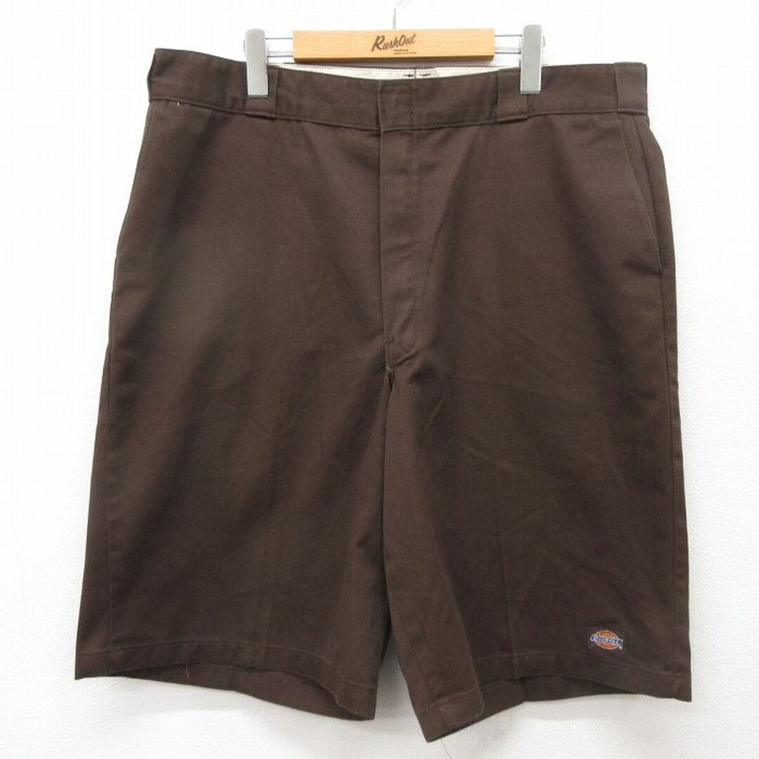 Dickies(ディッキーズ)のW40★古着 ディッキーズ Dickies ハーフ ワーク パンツ ショーツ メンズ 90年代 90s 大きいサイズ USA製 茶 ブラウン 24may15 中古 ボトムス 短パン ショーパン メンズのパンツ(ワークパンツ/カーゴパンツ)の商品写真