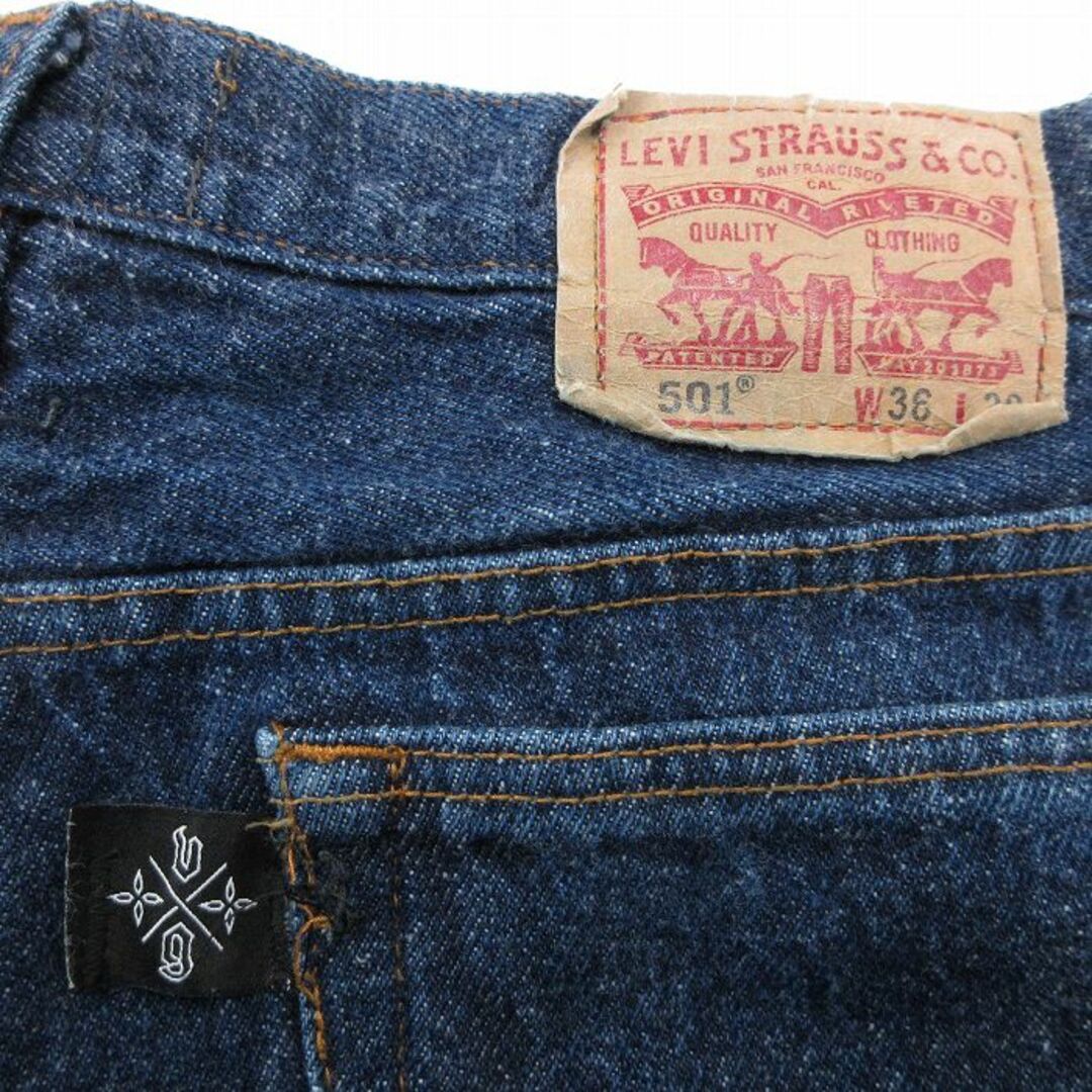 Levi's(リーバイス)のW36★古着 リーバイス Levis 501 ショート パンツ ショーツ メンズ 90年代 90s garden 濃紺 ネイビー デニム 【spe】 24may15 中古 ボトムス 短パン ショーパン ハーフ メンズのパンツ(ワークパンツ/カーゴパンツ)の商品写真