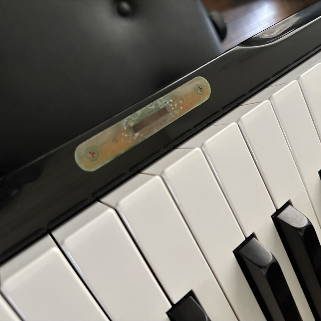 VICTOR ビクター V7 アップライトピアノ VICTOR ビクター V7 アップライトピアノ