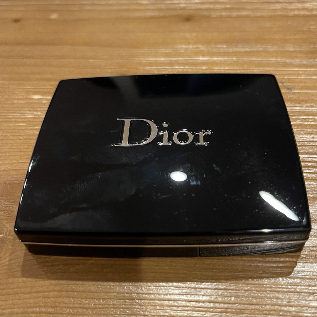 Dior(ディオール)のディオール サンククルール 667 フラート アイシャドウ コスメ/美容のベースメイク/化粧品(アイシャドウ)の商品写真