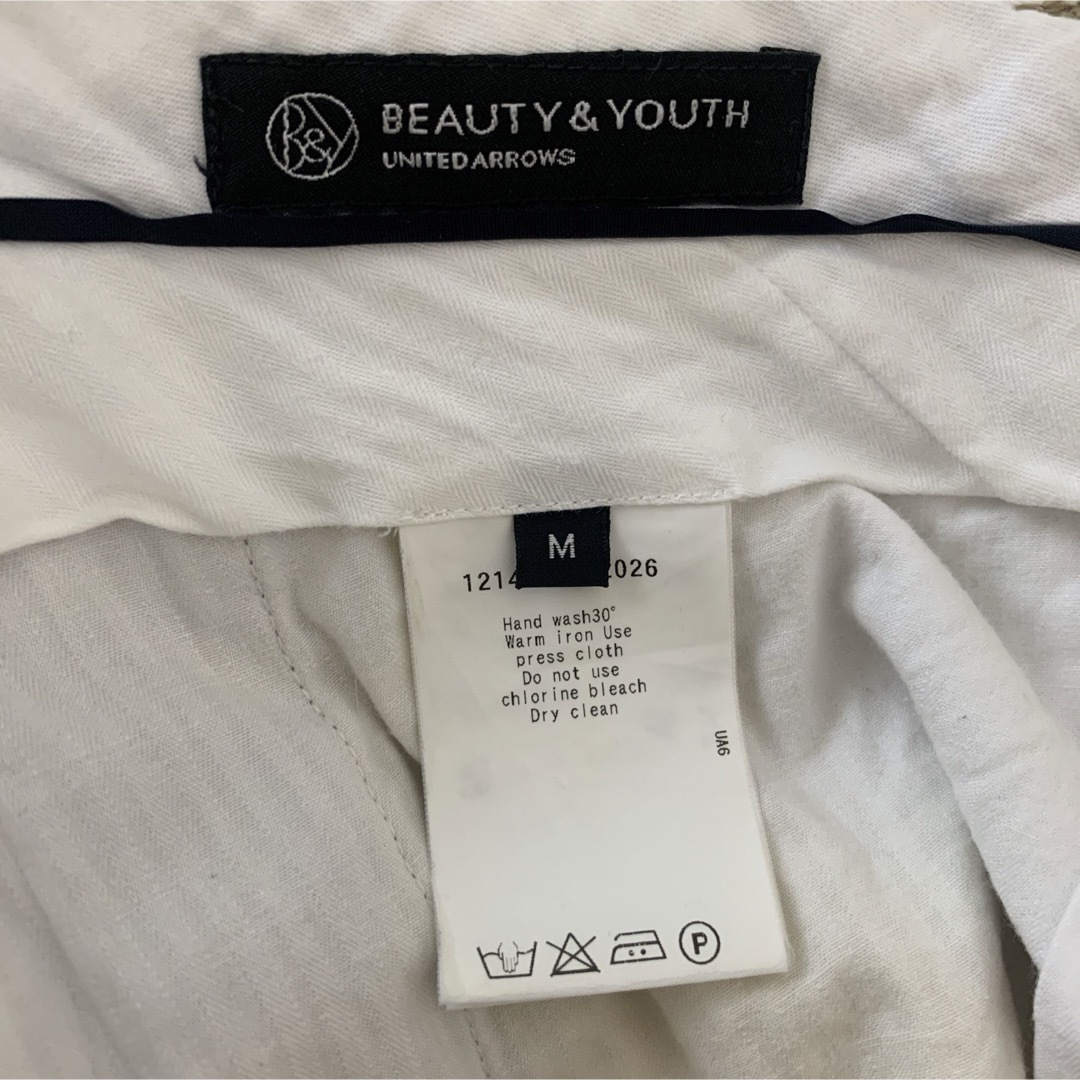 BEAUTY&YOUTH UNITED ARROWS(ビューティアンドユースユナイテッドアローズ)のビューティー&ヨット　ユナイテッドアロー　Mサイズ メンズのパンツ(チノパン)の商品写真