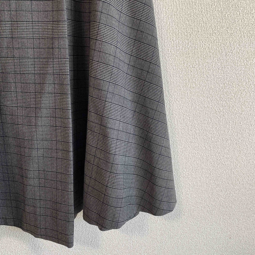 ANAYI(アナイ)のアナイ ロングスカート 38 W68 グレー チェック  未使用に近い DMW レディースのワンピース(ロングワンピース/マキシワンピース)の商品写真