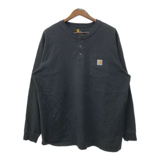 カーハート(carhartt)のCarhartt カーハート ヘンリーネック 長袖Ｔシャツ ワンポイント ブラック (メンズ XL) 中古 古着 Q6672(Tシャツ/カットソー(七分/長袖))