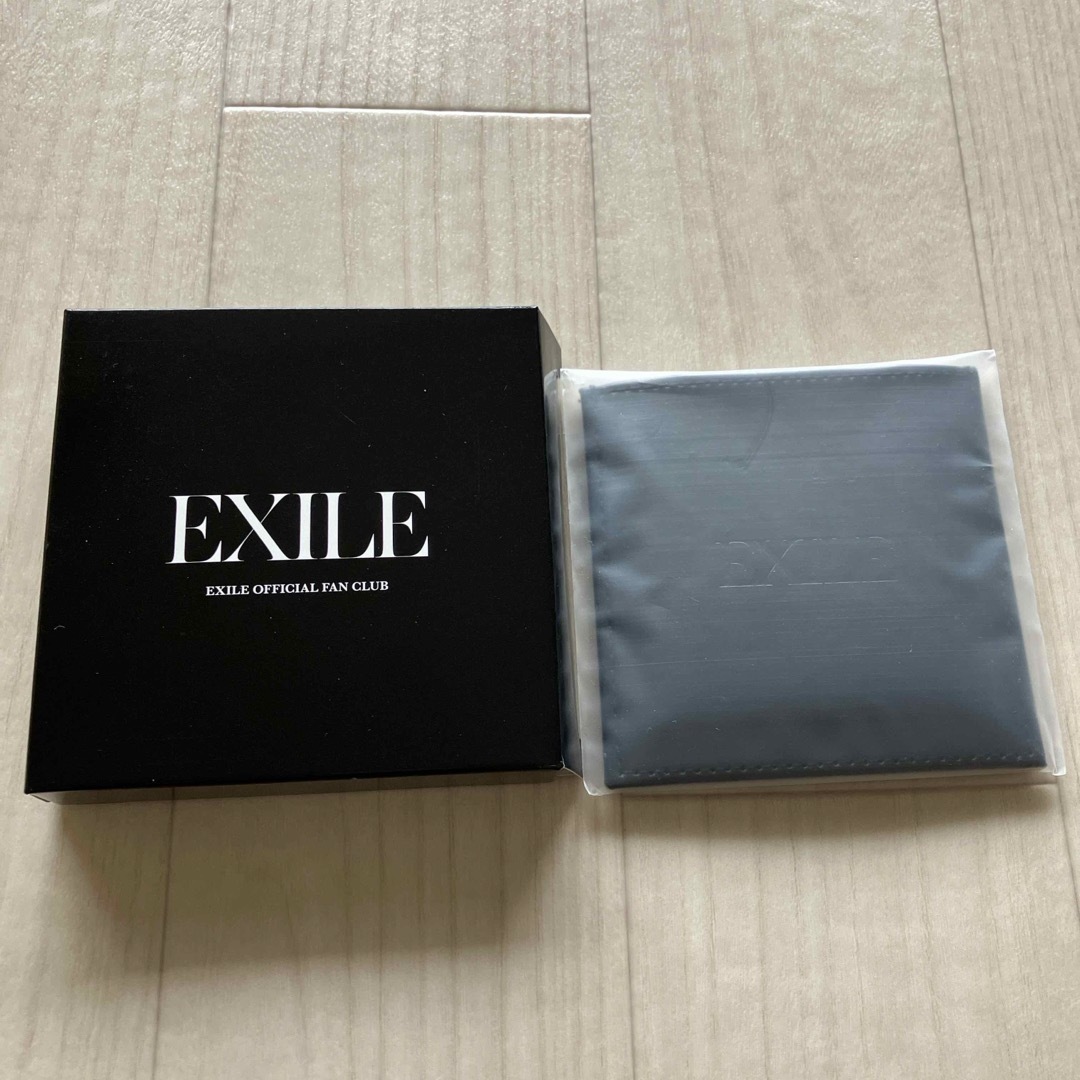 新品　EXILEファンクラブ継続特典ミラー エンタメ/ホビーのタレントグッズ(アイドルグッズ)の商品写真