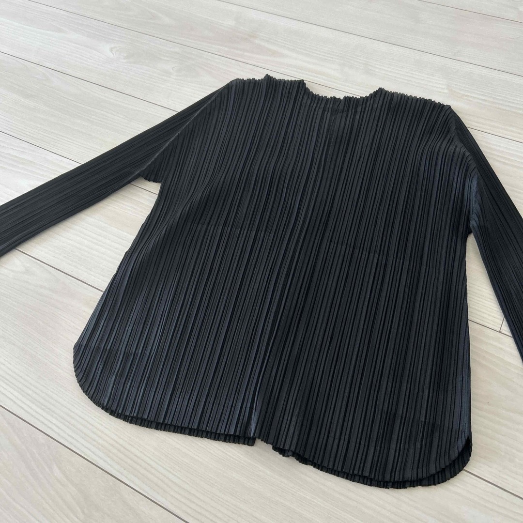 PLEATS PLEASE ISSEY MIYAKE(プリーツプリーズイッセイミヤケ)のプリーツプリーズ　ダブルジップ　ノーカラー　ジャケット　ブラック　美品 レディースのジャケット/アウター(ノーカラージャケット)の商品写真