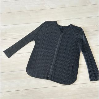 プリーツプリーズイッセイミヤケ(PLEATS PLEASE ISSEY MIYAKE)のプリーツプリーズ　ダブルジップ　ノーカラー　ジャケット　ブラック　美品(ノーカラージャケット)