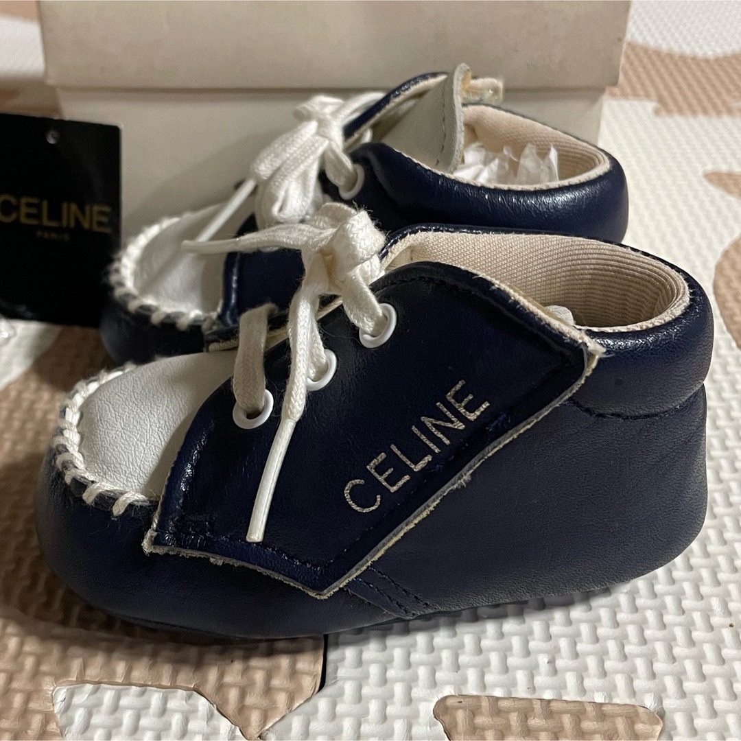 celine(セリーヌ)のCELINE ベビーシューズ　12cm ファーストシューズ　レナウン キッズ/ベビー/マタニティのベビー靴/シューズ(~14cm)(スニーカー)の商品写真