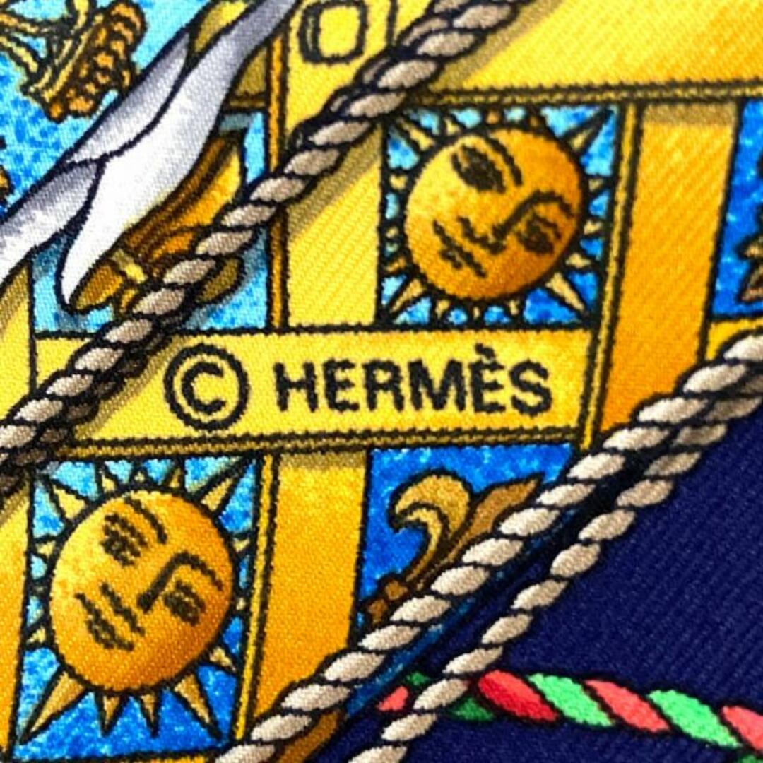 Hermes(エルメス)のHERMES(エルメス) スカーフ カレ90 ネイビー×オレンジ×マルチ LES TAMBOURS レディースのファッション小物(バンダナ/スカーフ)の商品写真