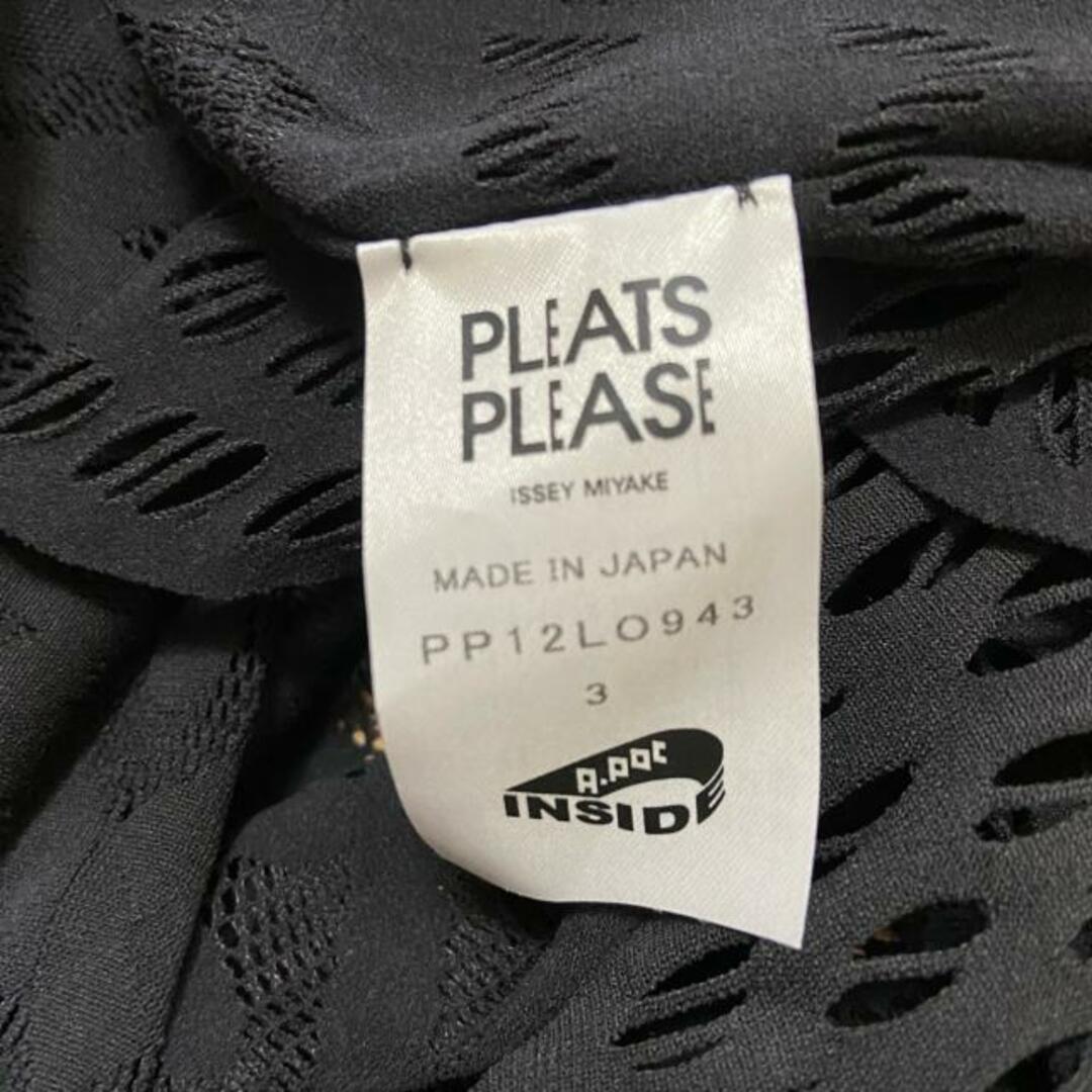 PLEATS PLEASE ISSEY MIYAKE(プリーツプリーズイッセイミヤケ)のPLEATS PLEASE(プリーツプリーズ) アンサンブル レディース美品  - 黒 メッシュ ポリエステル、ナイロン レディースのトップス(アンサンブル)の商品写真