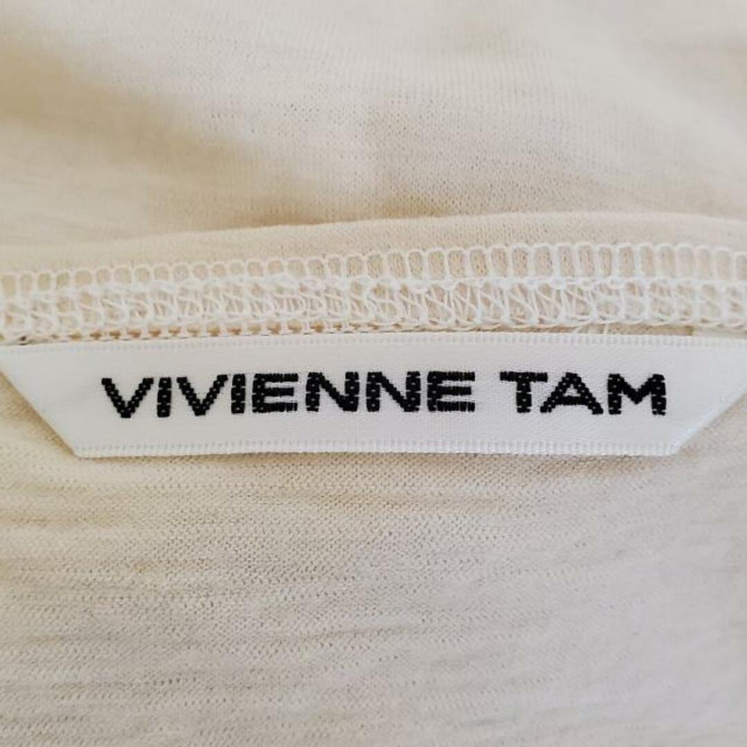 VIVIENNE TAM(ヴィヴィアンタム)のVIVIENNE TAM(ヴィヴィアンタム) ノースリーブカットソー サイズ0 XS レディース - アイボリー 編み込み レーヨン、毛 レディースのトップス(カットソー(半袖/袖なし))の商品写真