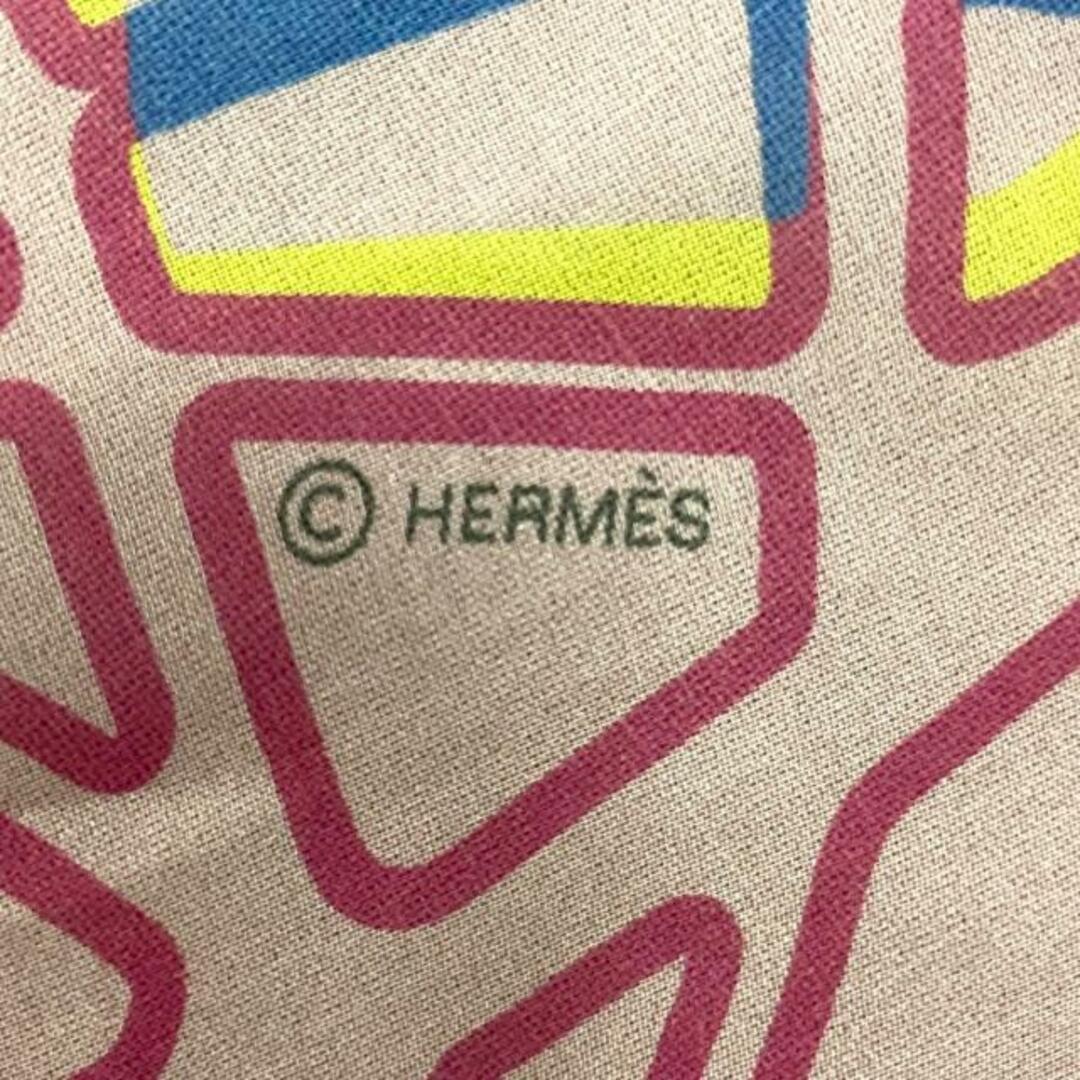 Hermes(エルメス)のHERMES(エルメス) スカーフ美品  カレ90 ピンク×レッド×マルチ Caleche elastique/シースルー レディースのファッション小物(バンダナ/スカーフ)の商品写真
