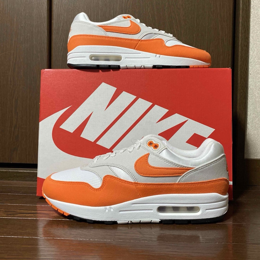 NIKE(ナイキ)の【セール】27cmNIKEナイキair max1エアマックス1オレンジ メンズの靴/シューズ(スニーカー)の商品写真