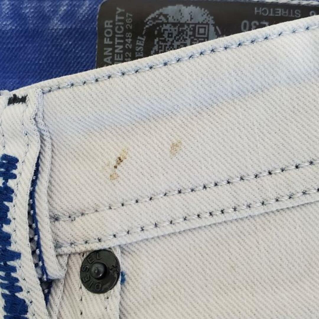 DIESEL(ディーゼル)のDIESEL(ディーゼル) ジーンズ サイズ28 メンズ美品  TEPPHAR ライトブルー フルレングス 綿、ポリウレタン メンズのパンツ(デニム/ジーンズ)の商品写真