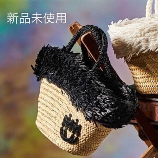 miumiu ミュウミュウ カゴバッグ ほぼ未使用 かごバッグ miumiu ミュウミュウ カゴバッグ ほぼ未使用 かごバッグ