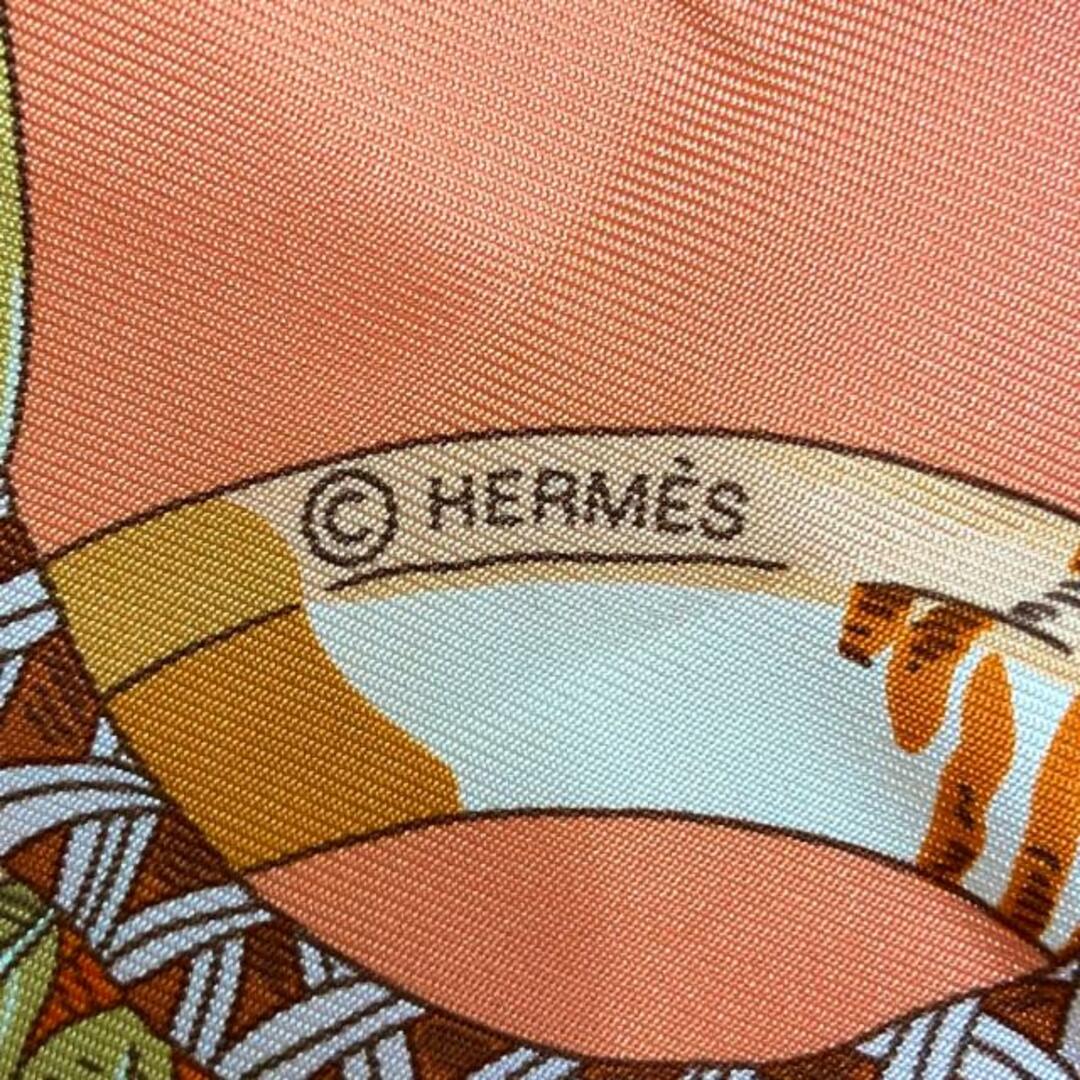 Hermes(エルメス)のHERMES(エルメス) スカーフ カレ90 ピンク×グレー×マルチ BRACELETS DE LUMIERE レディースのファッション小物(バンダナ/スカーフ)の商品写真